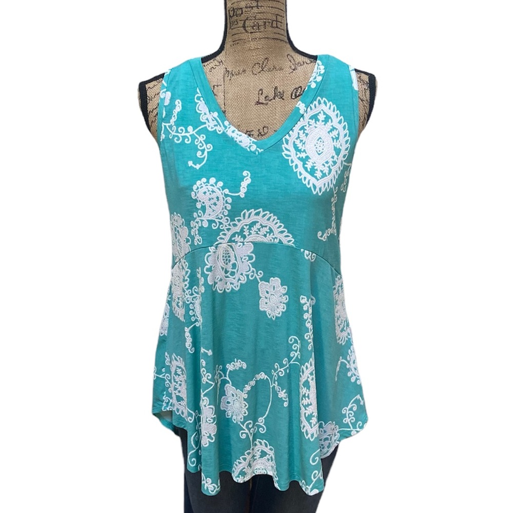 Honeyme tesl tank top